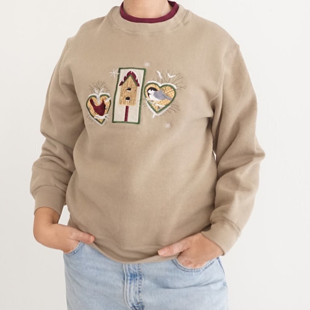 Fruit Of The Loom Taupe w Embroidered Birdhouse Cotton Crewneck Sweater S